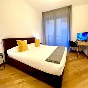 palazzina-b-smart-rooms.hotelitalianriviera.com/