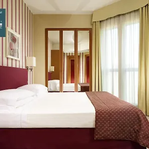 The One Milano & 4*, San Donato Milanese Italia