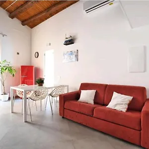san-francesco-rooms-lt.sicilyhotelsitaly.net/