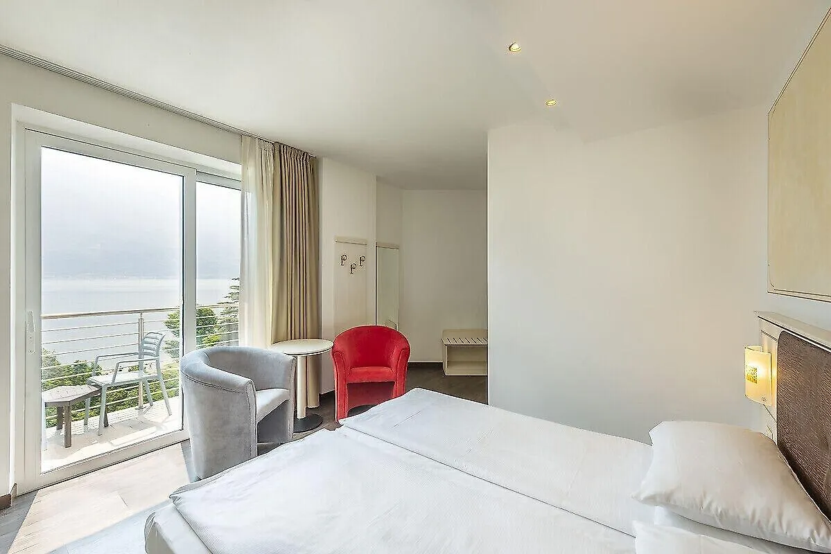 Hotel Sogno Del Benaco Limone sul Garda 4*,