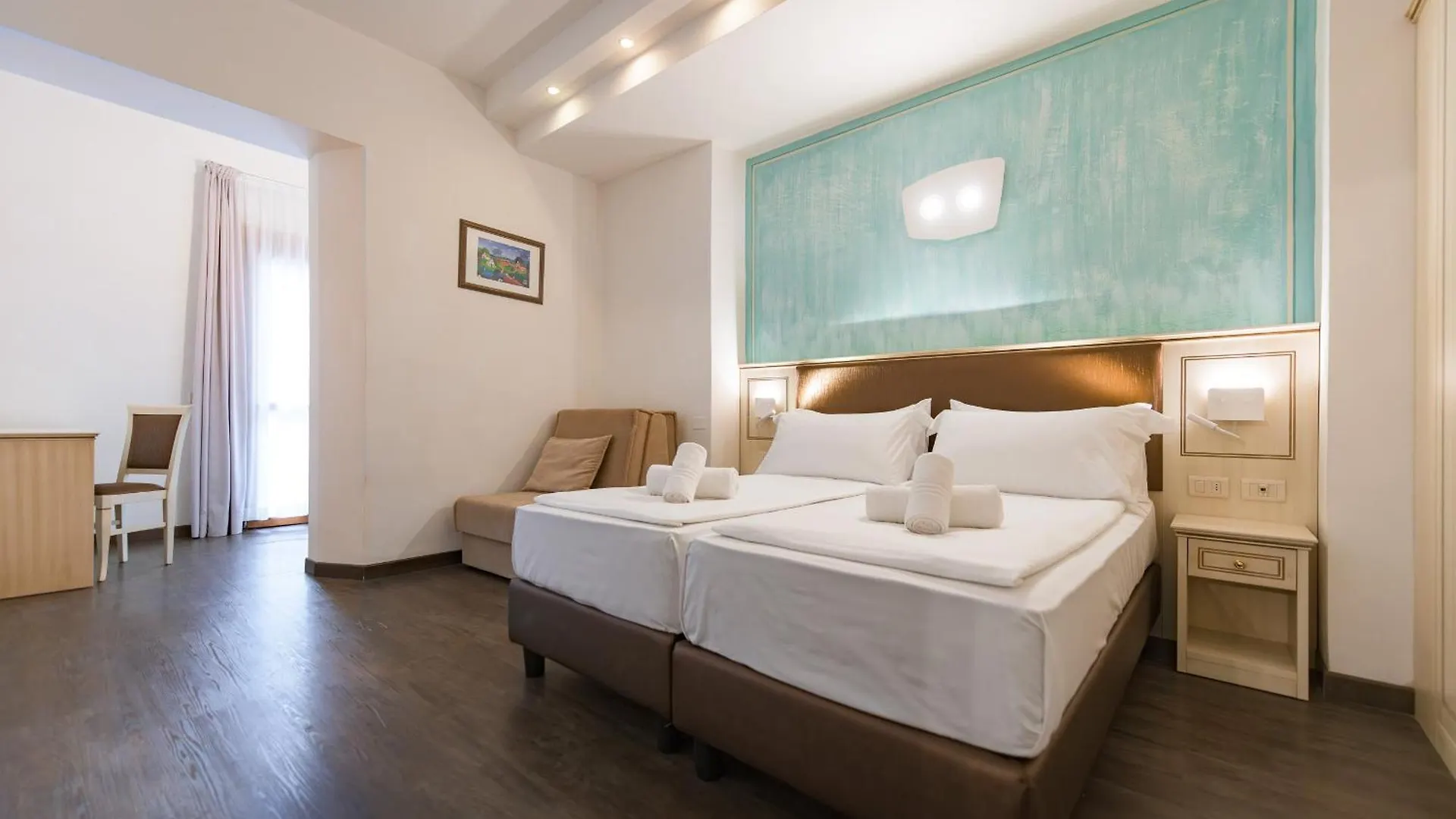 Hotel Sogno Del Benaco Limone sul Garda 4*,